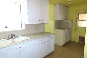 5823 E 18th St, Tucson, AZ 85711 - Photo 5