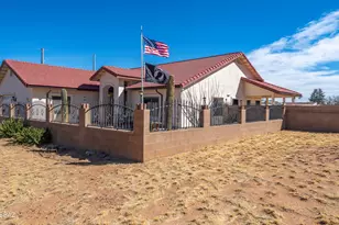 5689 S Mir Way, Hereford, AZ 85615 - Photo 11