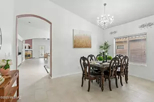 7519 N Bradstreet Dr, Tucson, AZ 85743 - Photo 7