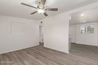 256-262 N Melwood Avenue, Tucson, AZ 85745 - Photo 3