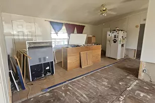 977 N Saddleback Cir, Tombstone, AZ 85638 - Photo 3