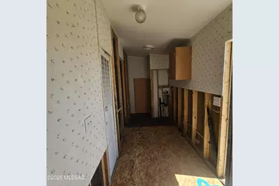 977 N Saddleback Circle, Tombstone, AZ 85638 - Photo 11