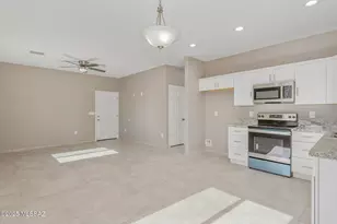 303 E Navajo Rd, Tucson, AZ 85705 - Photo 15