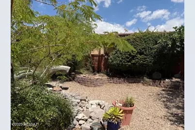 788 W Fountain Creek Drive, Green Valley, AZ 85614 - Photo 19