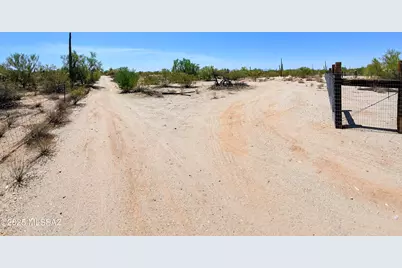 33864 Larkspur Lane, Marana, AZ 85658 - Photo 27
