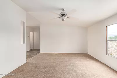 12644 S Red Horizon Trail, Vail, AZ 85641 - Photo 11