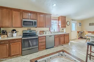 16441 S Tatanka Ln, Sahuarita, AZ 85629 - Photo 11