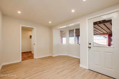 2126 W Calle Fortunado, Tucson, AZ 85705 - Photo 13