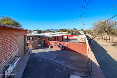 2126 W Calle Fortunado, Tucson, AZ 85705 - Photo 47