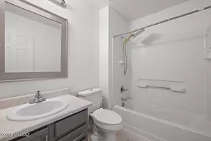 6126 S Earp Wash Ln, Tucson, AZ 85706 - Photo 15