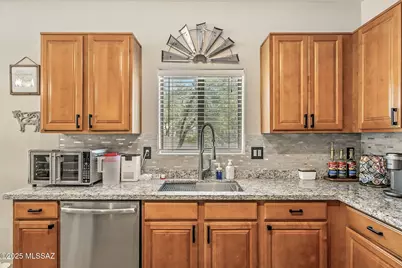 11802 W Fordson Drive, Marana, AZ 85653 - Photo 17