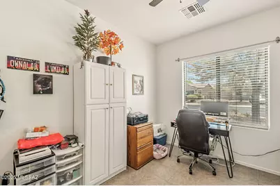 11802 W Fordson Drive, Marana, AZ 85653 - Photo 31