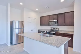 913 W Calle Falerno, Sahuarita, AZ 85629 - Photo 13