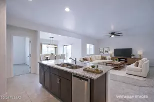 913 W Calle Falerno, Sahuarita, AZ 85629 - Photo 1