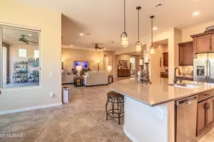 14242 N Bright Angel Trail, Marana, AZ 85658 - Photo 11