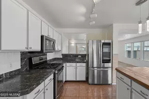 3678 S Desert Echo Rd, Tucson, AZ 85735 - Photo 5