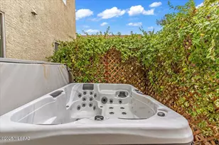 10054 E Cedar Hill Dr, Tucson, AZ 85748 - Photo 3