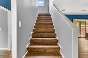 10054 E Cedar Hill Dr, Tucson, AZ 85748 - Photo 15