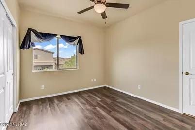 10054 E Cedar Hill Drive, Tucson, AZ 85748 - Photo 29