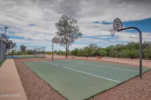 9690 E Country Ct, Tucson, AZ 85749 - Photo 7