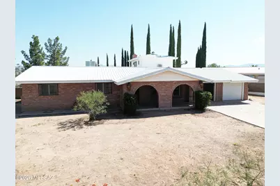 140 W Yale Drive, Benson, AZ 85602 - Photo 1