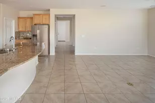 6806 W Cliff Spring Trail, Marana, AZ 85658 - Photo 7