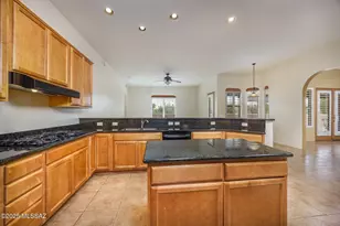 2436 W Ogle Wash Pl, Oro Valley, AZ 85742 - Photo 11