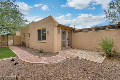 3025 N Olsen Avenue, Tucson, AZ 85719 - Photo 25