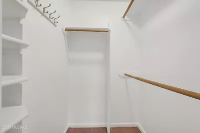 3025 N Olsen Avenue, Tucson, AZ 85719 - Photo 17