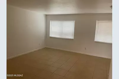 9521 E 29th Street, Tucson, AZ 85748 - Photo 5