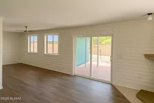 143 E Santa Chalice Dr, Green Valley, AZ 85614 - Photo 9