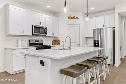 12486 N Reeves Place, Marana, AZ 85653 - Photo 9