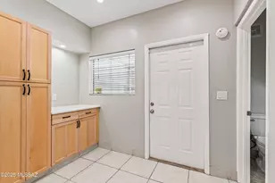 6360 N Camino los Mochis, Tucson, AZ 85718 - Photo 9