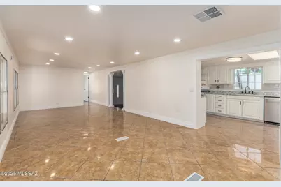3133 N Iroquois Avenue, Tucson, AZ 85705 - Photo 9