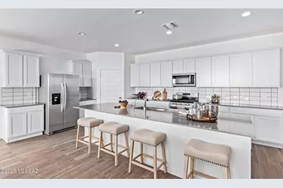 385 W Camino Del Toro, Vail, AZ 85641 - Photo 5