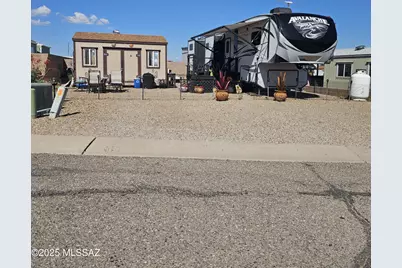 1915 Casa Del Rio Drive #37, Benson, AZ 85602 - Photo 1