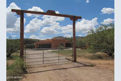 702 W Orange Street, Pearce, AZ 85625 - Photo 1