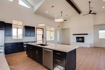 2750 W Black Cloud Court, Tucson, AZ 85745 - Photo 19