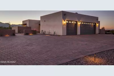 2750 W Black Cloud Court, Tucson, AZ 85745 - Photo 11