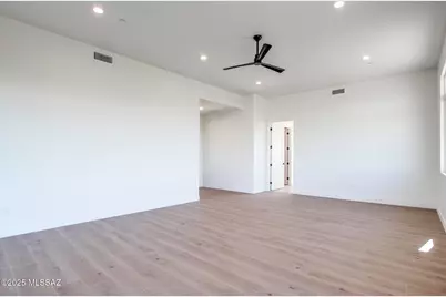 2750 W Black Cloud Court, Tucson, AZ 85745 - Photo 35