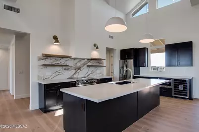 2750 W Black Cloud Court, Tucson, AZ 85745 - Photo 3