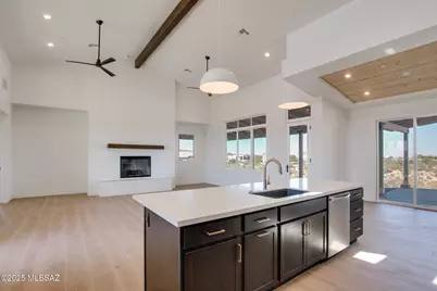 2750 W Black Cloud Court, Tucson, AZ 85745 - Photo 21