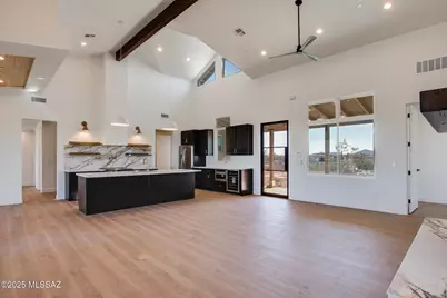 2750 W Black Cloud Court, Tucson, AZ 85745 - Photo 5