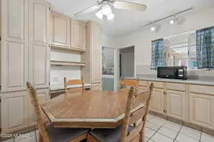 4152 E 6th St, Tucson, AZ 85711 - Photo 17