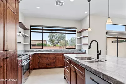 1915 E Lind Road, Tucson, AZ 85719 - Photo 11