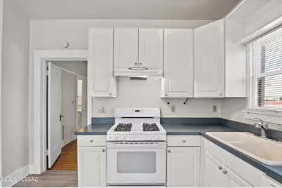 833 E Helen Street, Tucson, AZ 85719 - Photo 21