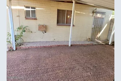 1745 N Hart Lane, Tucson, AZ 85712 - Photo 33