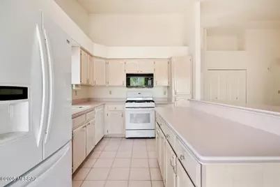 2470 W Catalpa Road, Tucson, AZ 85742 - Photo 13