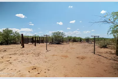12631 W Blue Aloe Street, Tucson, AZ 85735 - Photo 17
