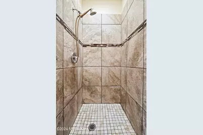 6716 E Rosewood Circle, Tucson, AZ 85710 - Photo 21